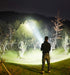 PowerBeam : Super helle 90000lm Led Taschenlampe – mit wiederaufladbarem Akku Zoomable